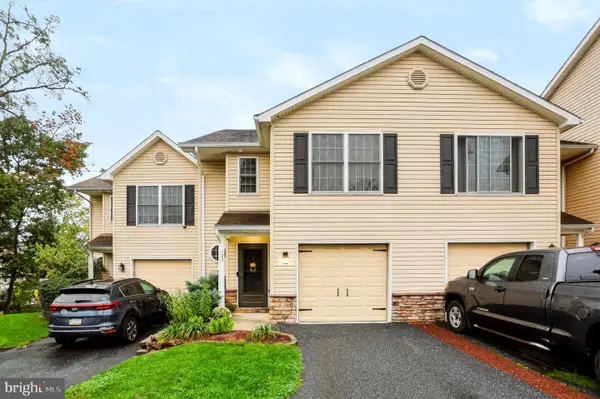123 Bungalow Rd, ENOLA, PA 17025