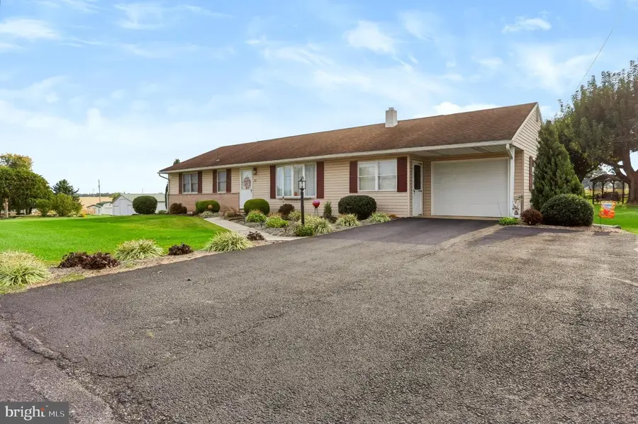 37 Newville Rd, Shippensburg, PA 17257 - #2
