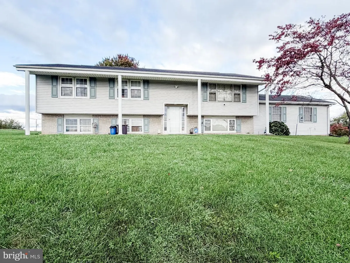 40 Hair Rd, Newville, PA 17241 - #1