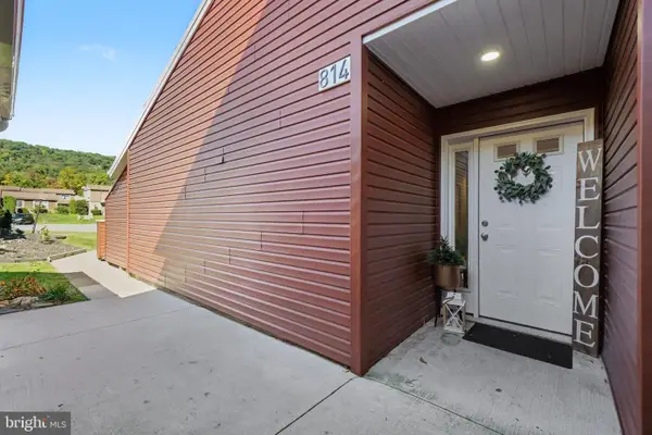 814 Charlotte Way, ENOLA, PA 17025