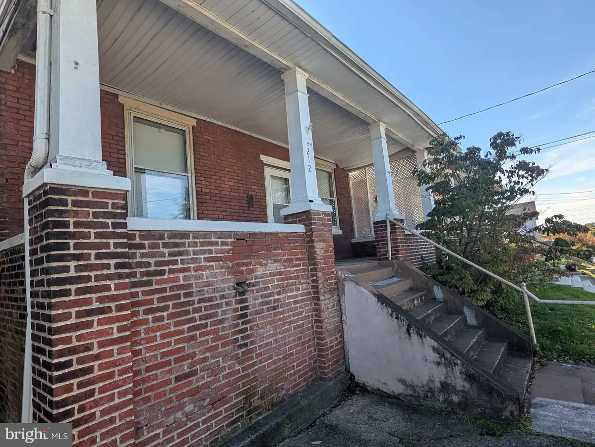 212 W Dauphin St, Enola, PA 17025 - #1