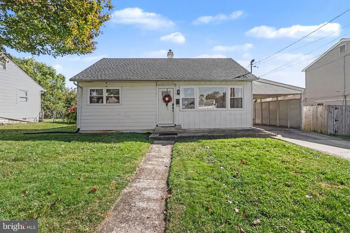 110 Cumberland Dr, Camp Hill, PA 17011 - #1
