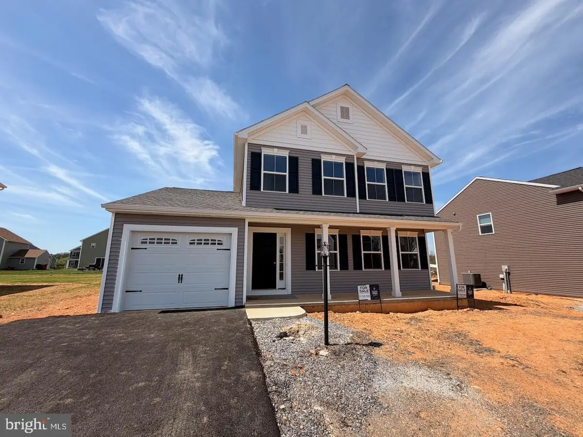 303 Rine Dr, Shippensburg, PA 17257 - #1