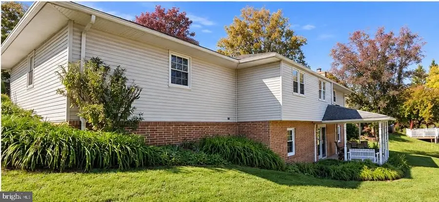 5259 Deerfield Ave, Mechanicsburg, PA 17050 - #3