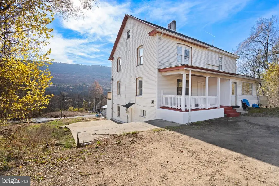 1104 Princeton Ave, Palmerton, PA 18071 - Image #3