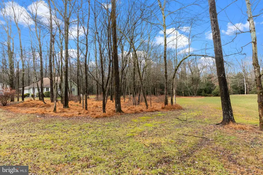 17 Navajo Trl, Albrightsville, PA 18210 - Image #3