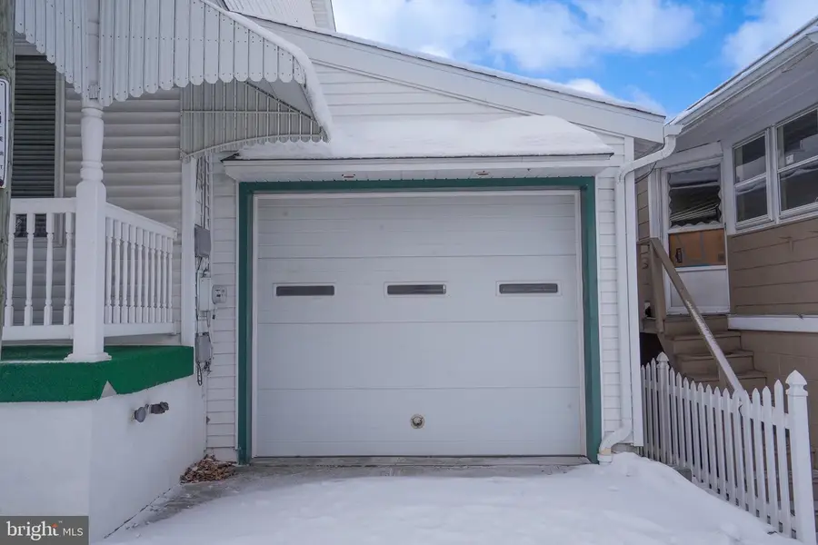 31 Powell St, Lansford, PA 18232 - Image #3