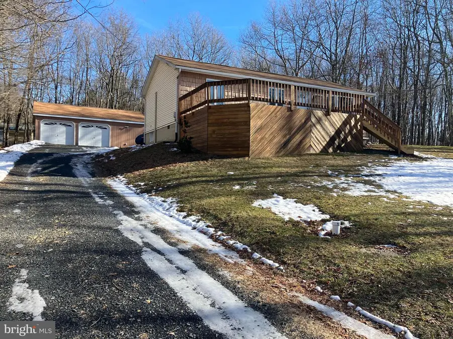 98 Lenape Trl, Albrightsville, PA 18210 - #2