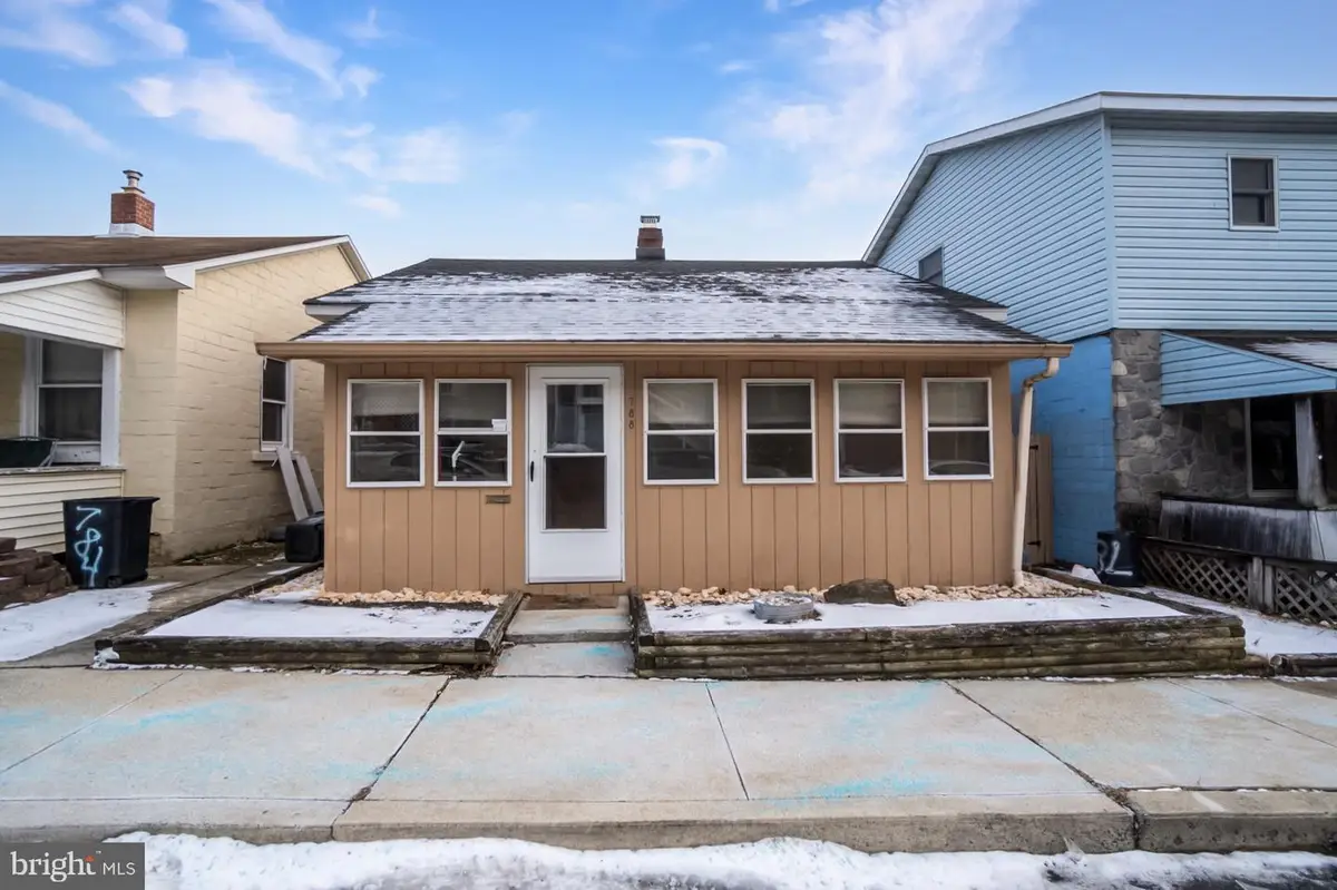 788 Edgemont Ave, Palmerton, PA 18071 - Image #1