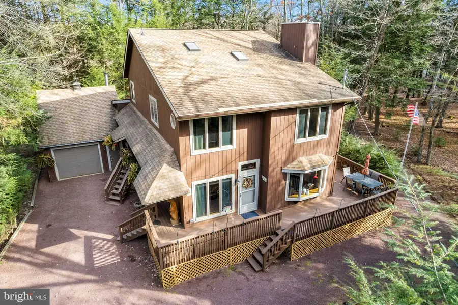 142 Longfellow Cir, Albrightsville, PA 18210 - Image #3