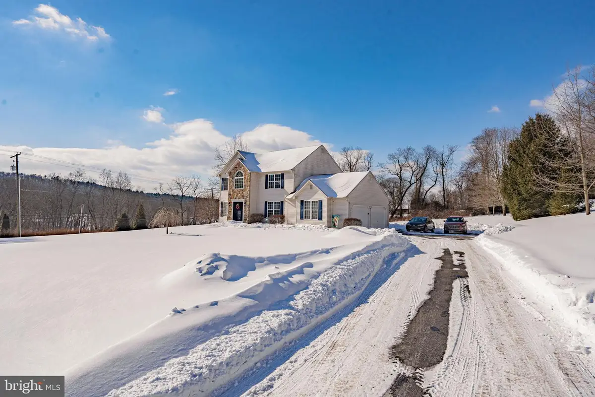 35 Ridgeview Dr, Lehighton, PA 18235 - #1