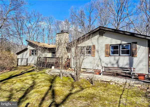 140 Penn Dr, LEHIGHTON, PA 18235