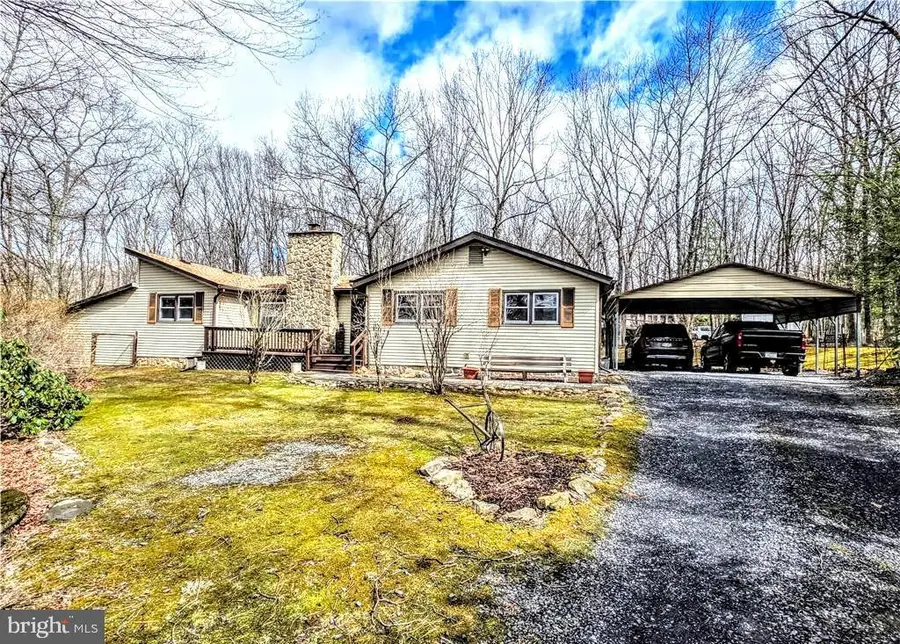 140 Penn Dr, Lehighton, PA 18235 - #3