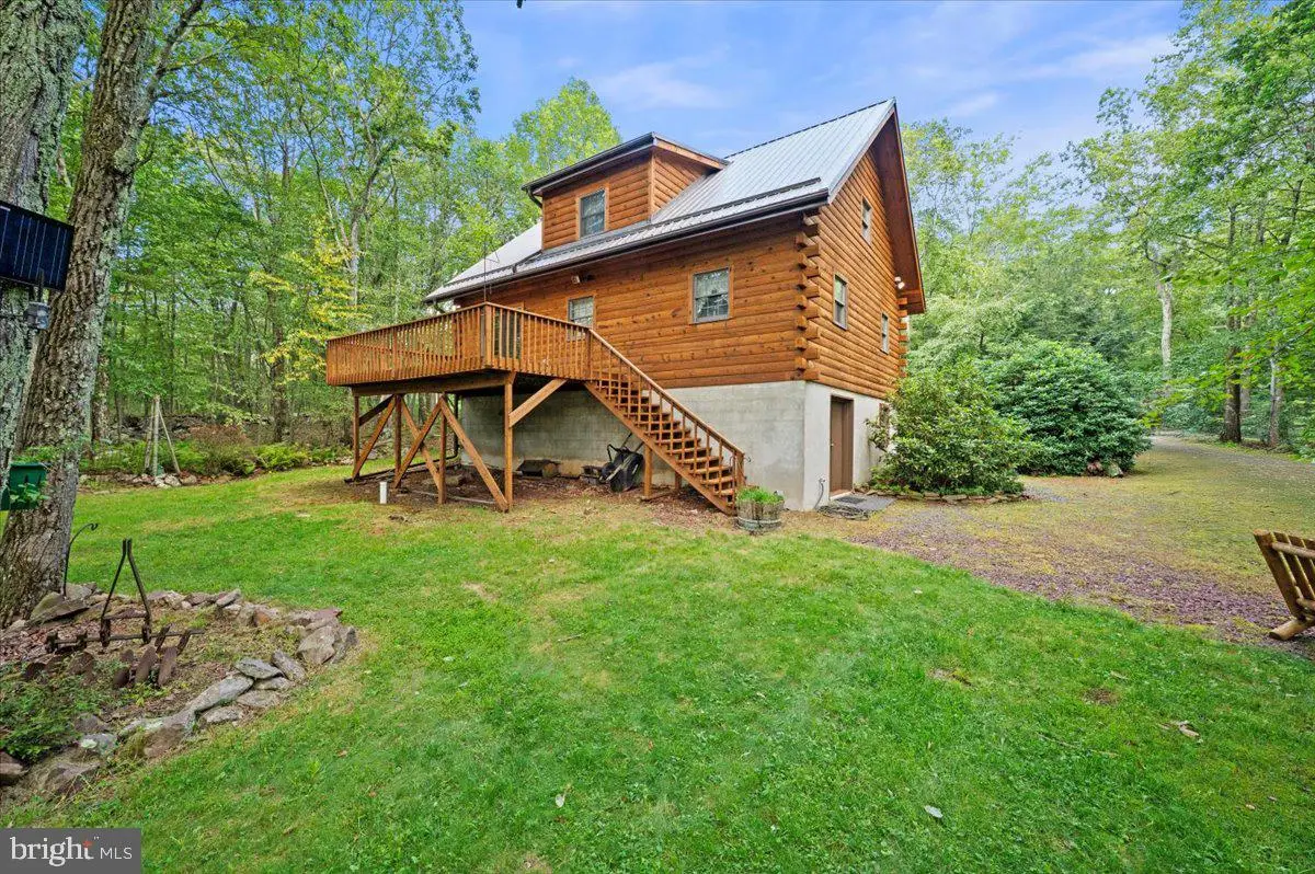 15 Locust Dr, Jim Thorpe, PA 18229 - #1