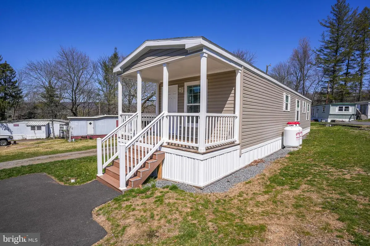 20 Court St, Lehighton, PA 18235 - #1