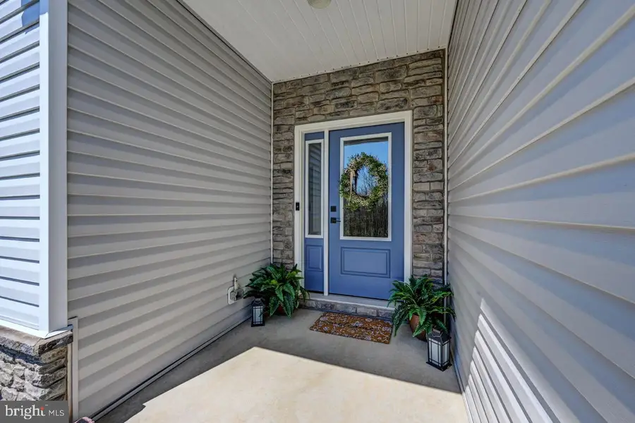 642 W Oak Ln, White Haven, PA 18661 - #2