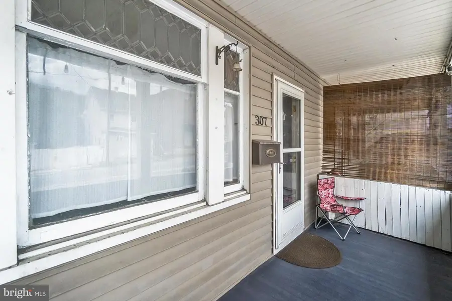 307 W Patterson St, Lansford, PA 18232 - #2