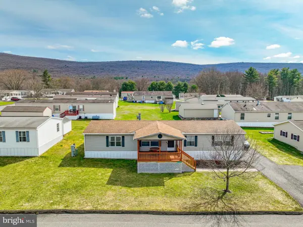 160 Ashley Ln, LEHIGHTON, PA 18235