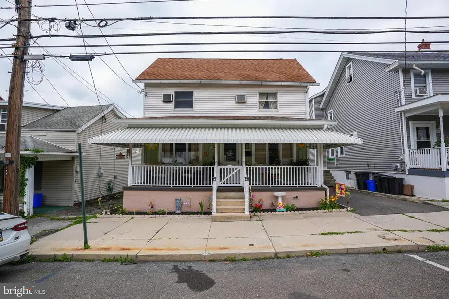 244 W Railroad St, Nesquehoning, PA 18240 - #3