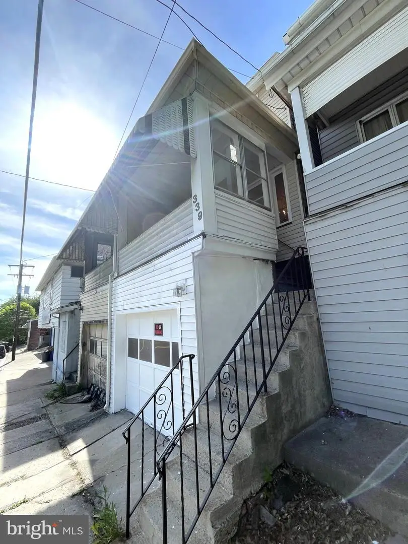 331 E Patterson St, Lansford, PA 18232 - #3
