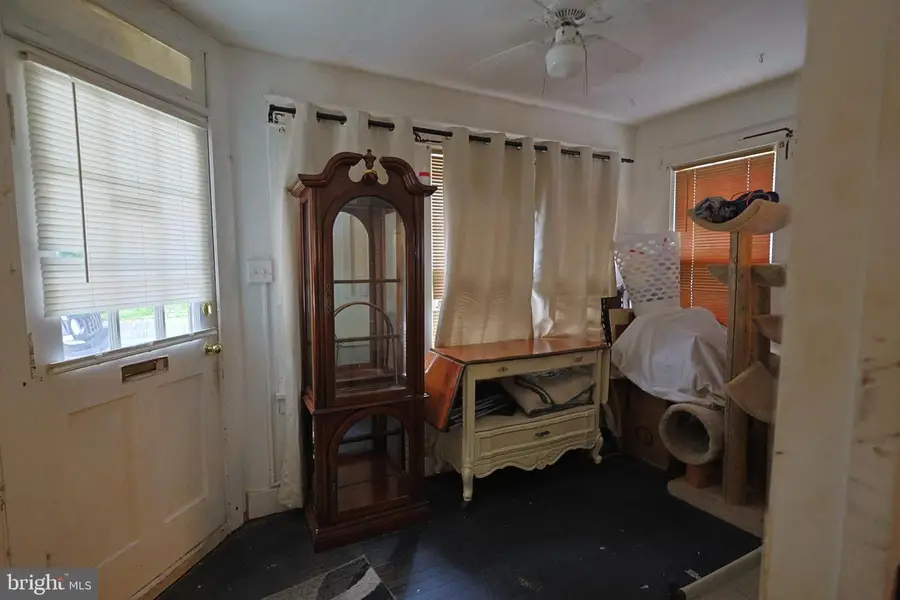 443 E Abbott St, Lansford, PA 18232 - #2