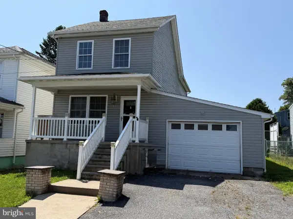 80 New St, BEAVER MEADOWS, PA 18216
