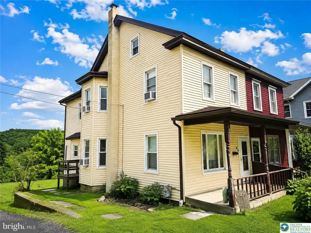 729 N 1st St, Lehighton, PA 18235 - #1
