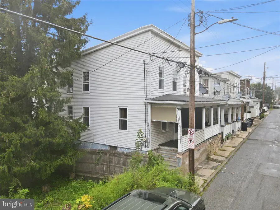 347 W Kline Ave, Lansford, PA 18232 - #3