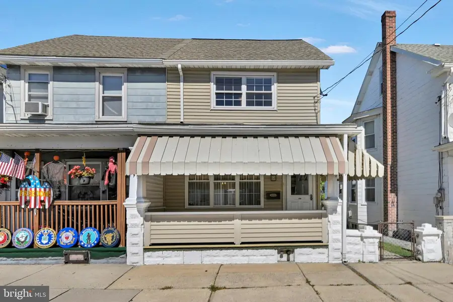 134 E Hazard St, Summit Hill, PA 18250 - #2