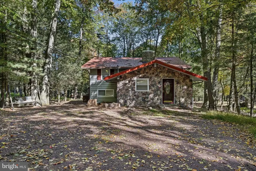 50 Split Rock Rd, Lake Harmony, PA 18624 - #2