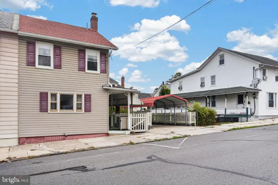 249 E Bertsch St, Lansford, PA 18232 - #3