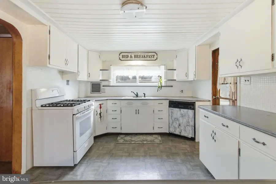 13 Clearfield St, Wallaceton, PA 16876 - Image #3