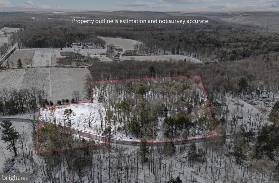 3420 Sanbourn St, Houtzdale, PA 16651 - #2