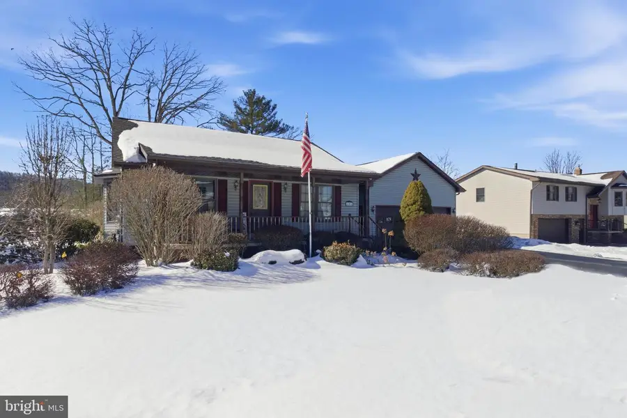 606 Cambria Dr, Clearfield, PA 16830 - #2