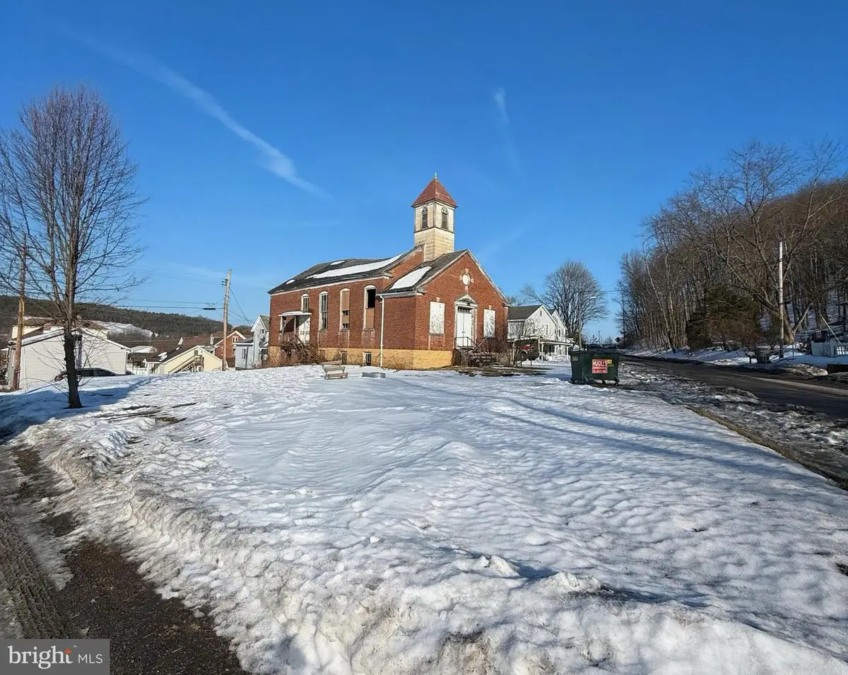 1314 Woodland Rd, Clearfield, PA 16830 - #1