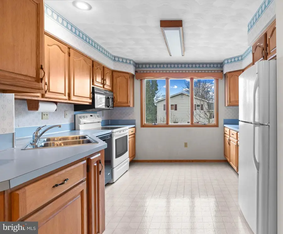 1512 Warren Dr, Clearfield, PA 16830 - #2