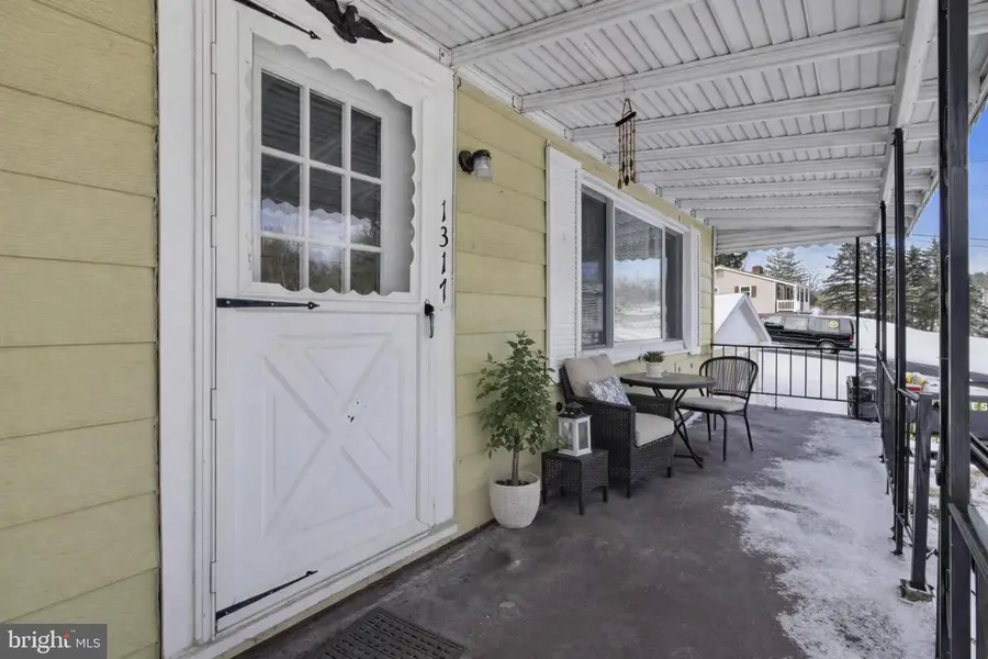 1317 Decatur St, Philipsburg, PA 16866 - #2