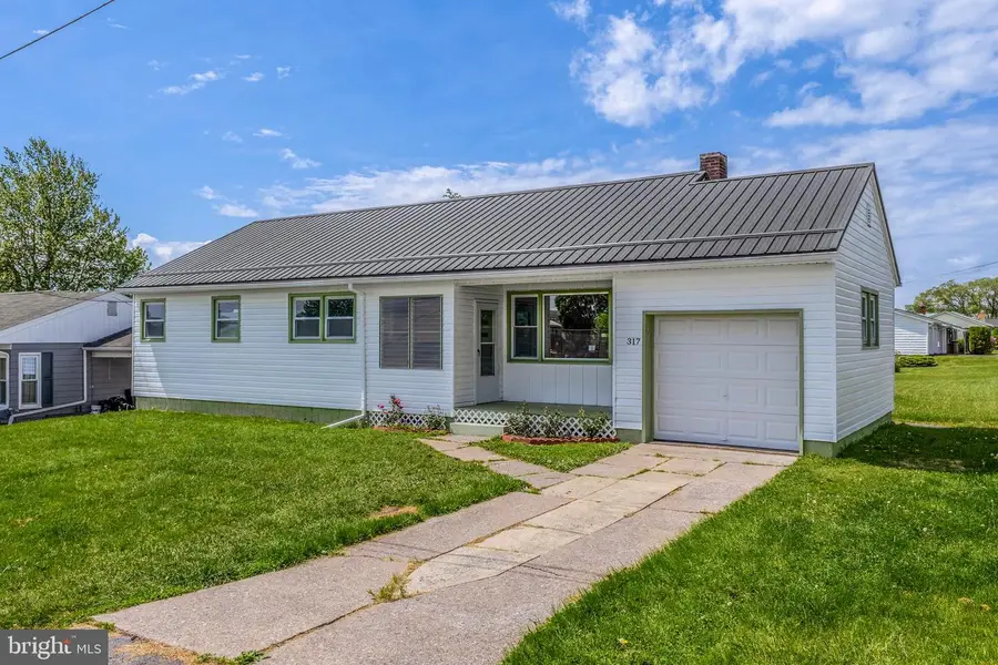 317 Ray St, Philipsburg, PA 16866 - #3