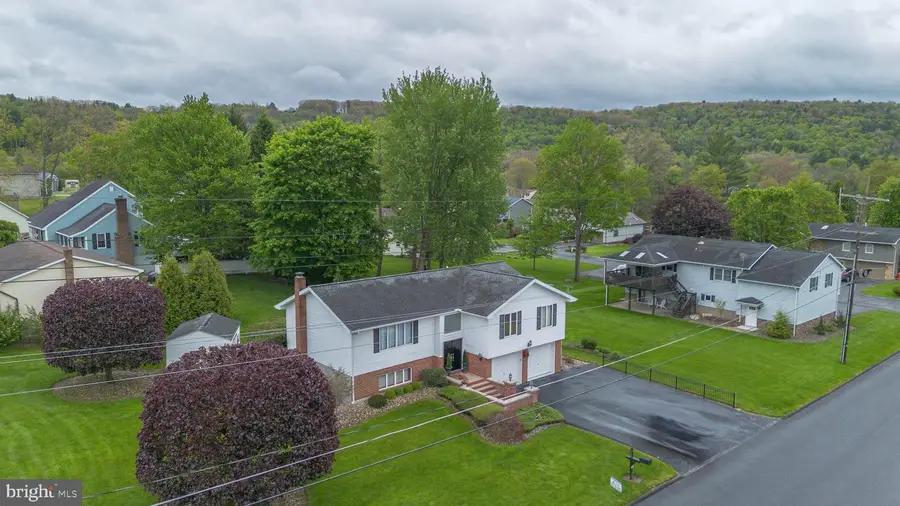 800 S 6th St, Clearfield, PA 16830 - #2