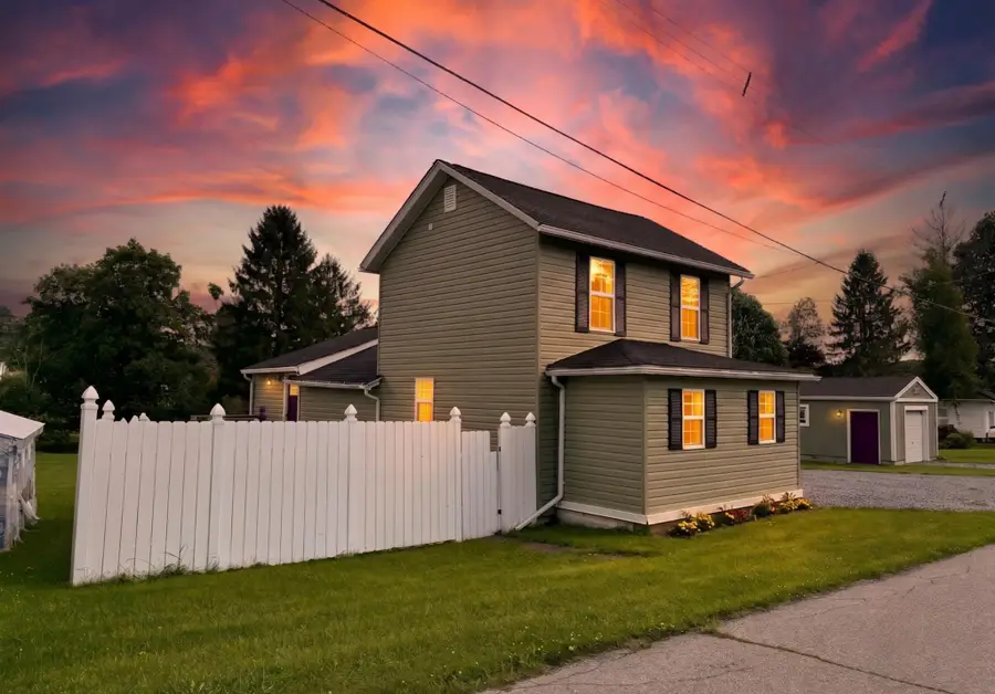 65 Williams St, Ramey, PA 16671 - #3