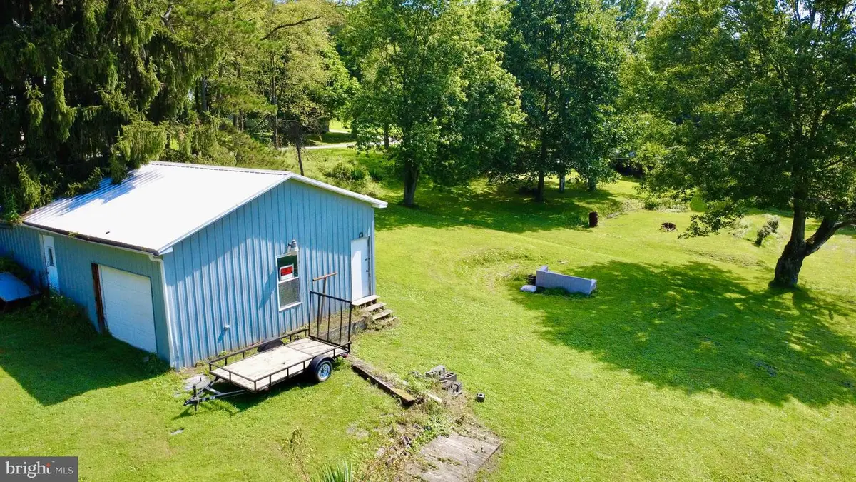 1068 W Hannah St, Houtzdale, PA 16651 - #1