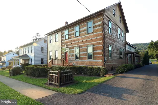 230 W Aaron Sq, AARONSBURG, PA 16820