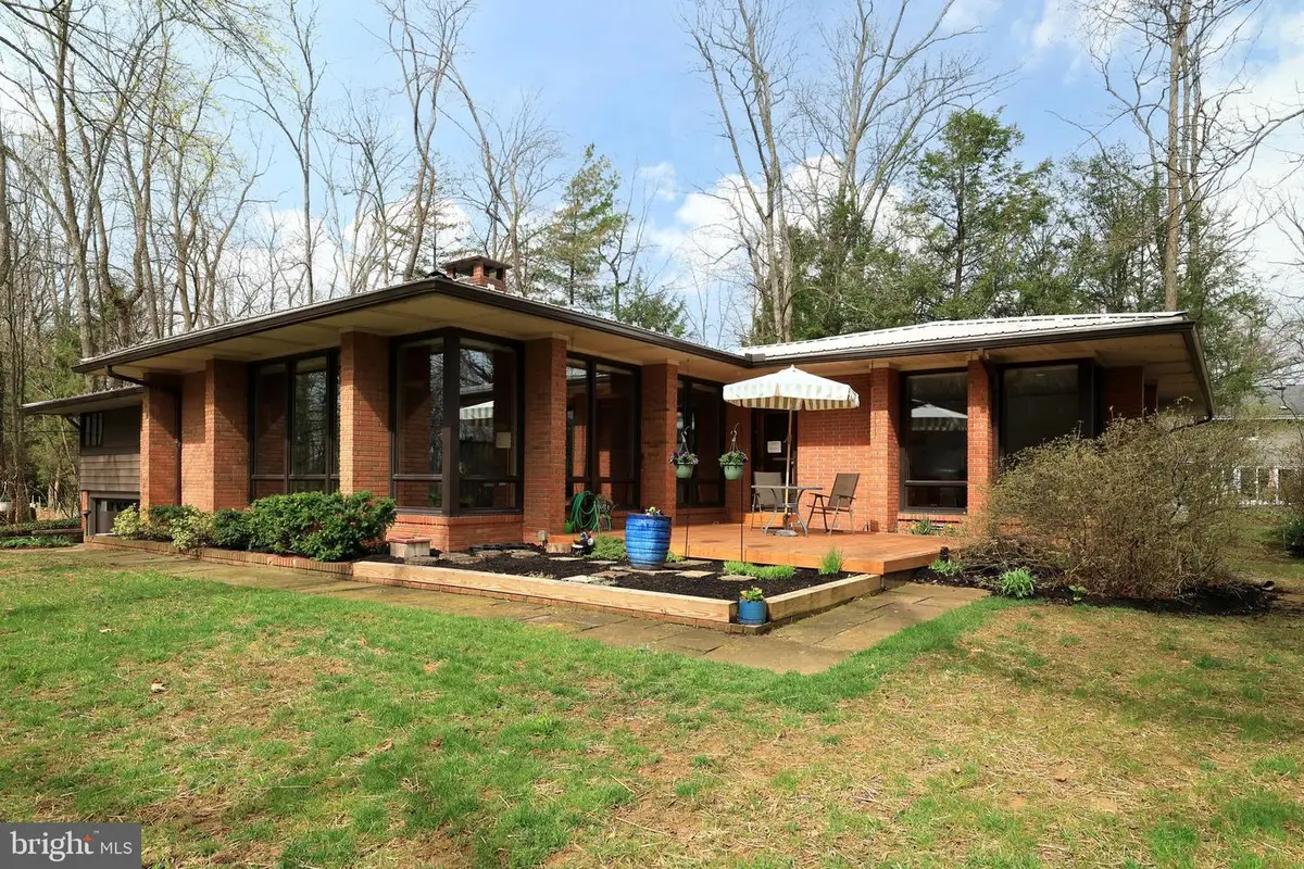 219 Ronan Dr, State College, PA 16801 - #1