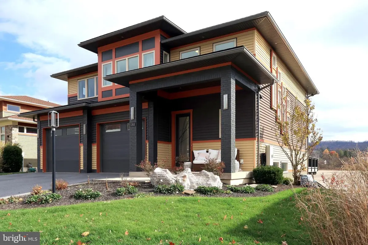 180 Derek Dr, Boalsburg, PA 16827 - Image #1