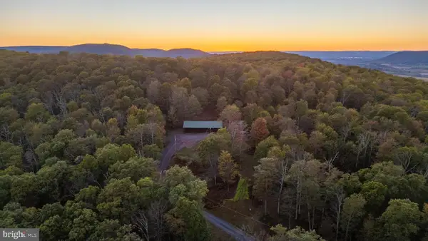 270 Little Paint Ln, CENTRE HALL, PA 16828