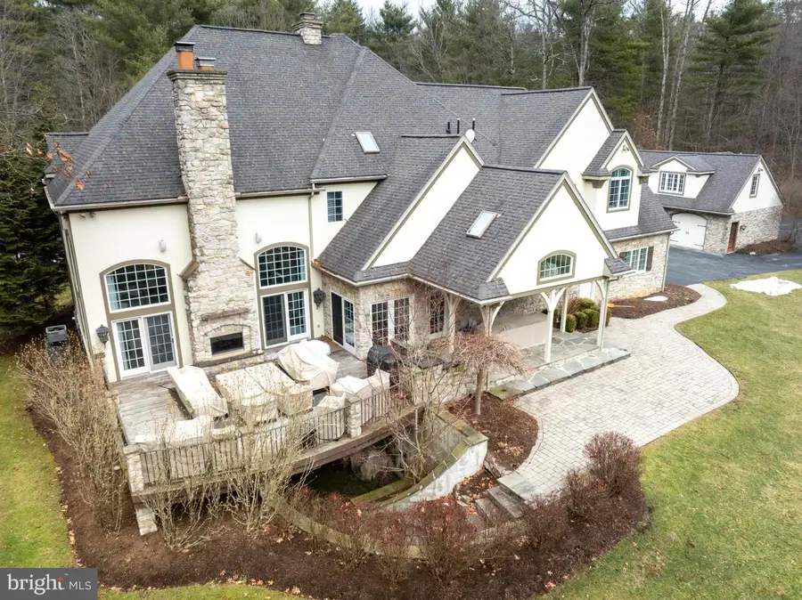 157 Manhasset Ct, Port Matilda, PA 16870 - #2