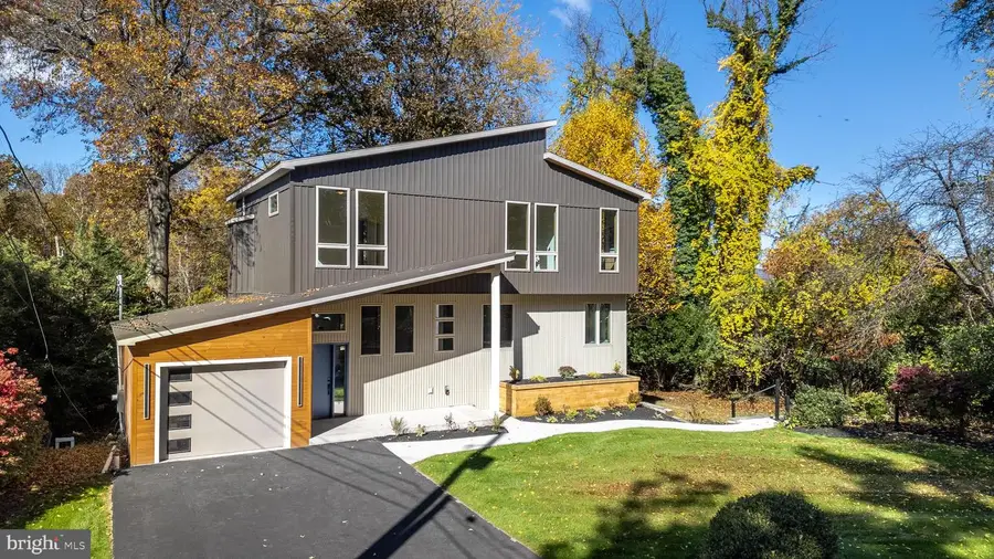 435 Ferguson Ave, State College, PA 16803 - Image #3