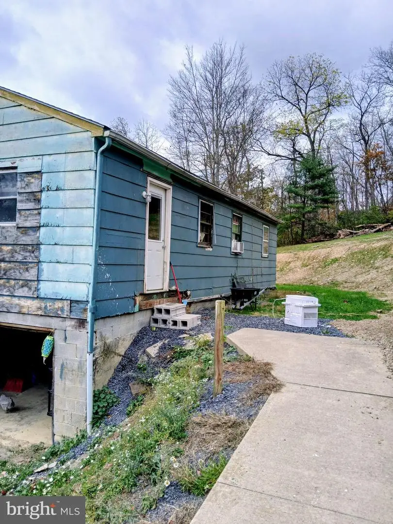 375 Schencks Grove Rd, Howard, PA 16841 - Image #2