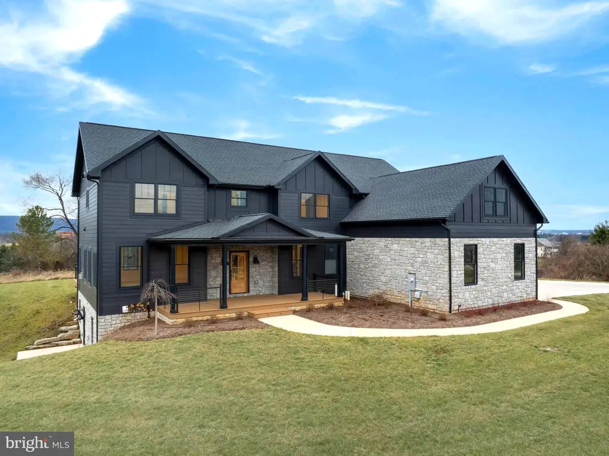 270 Claremont Ave, State College, PA 16801 - Image #1