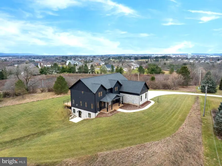 270 Claremont Ave, State College, PA 16801 - Image #3